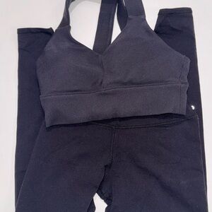 ALO Yoga Black Sports Bra and Leggings Set